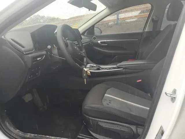 2021 HYUNDAI SONATA SE  