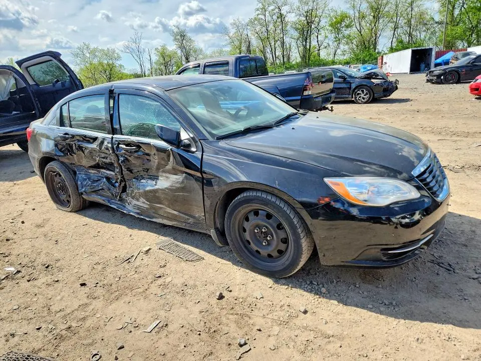 2014 CHRYSLER 200 LX  