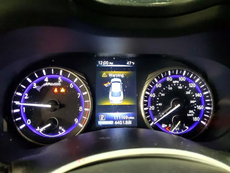 2015 INFINITI Q50 PREMIUM  