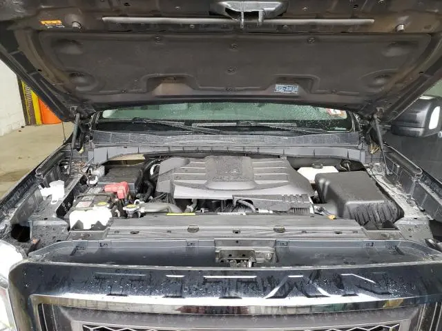 2021 NISSAN TITAN SV