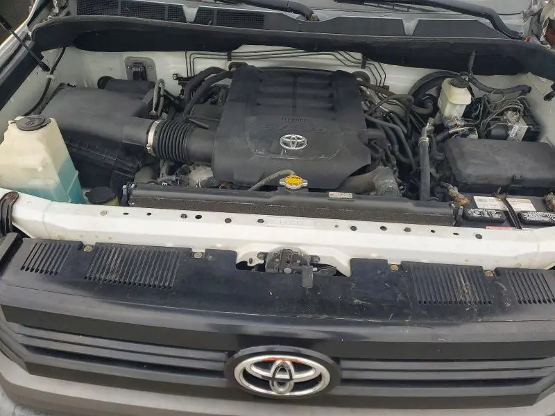 2015 TOYOTA TUNDRA SR  
