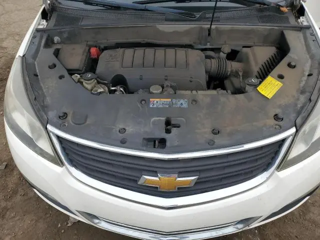 2014 CHEVROLET TRAVERSE LS  
