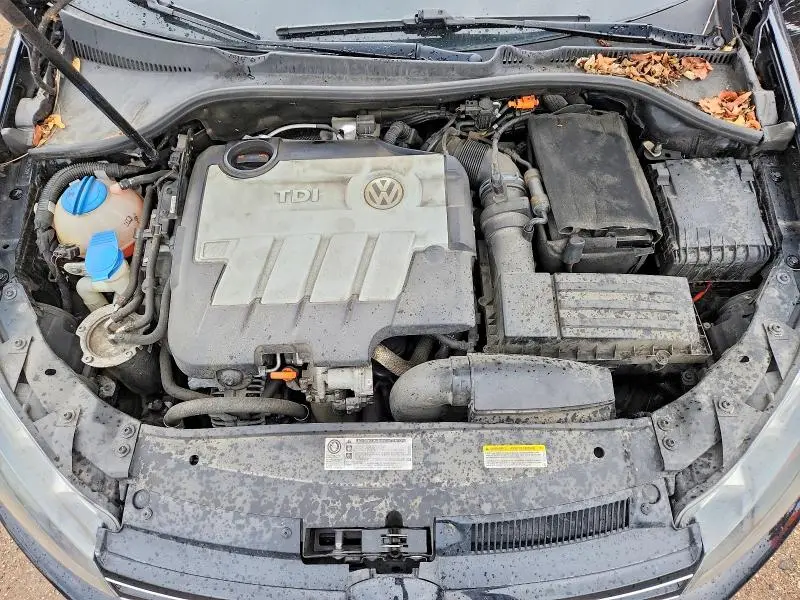 2013 VOLKSWAGEN JETTA TDI  