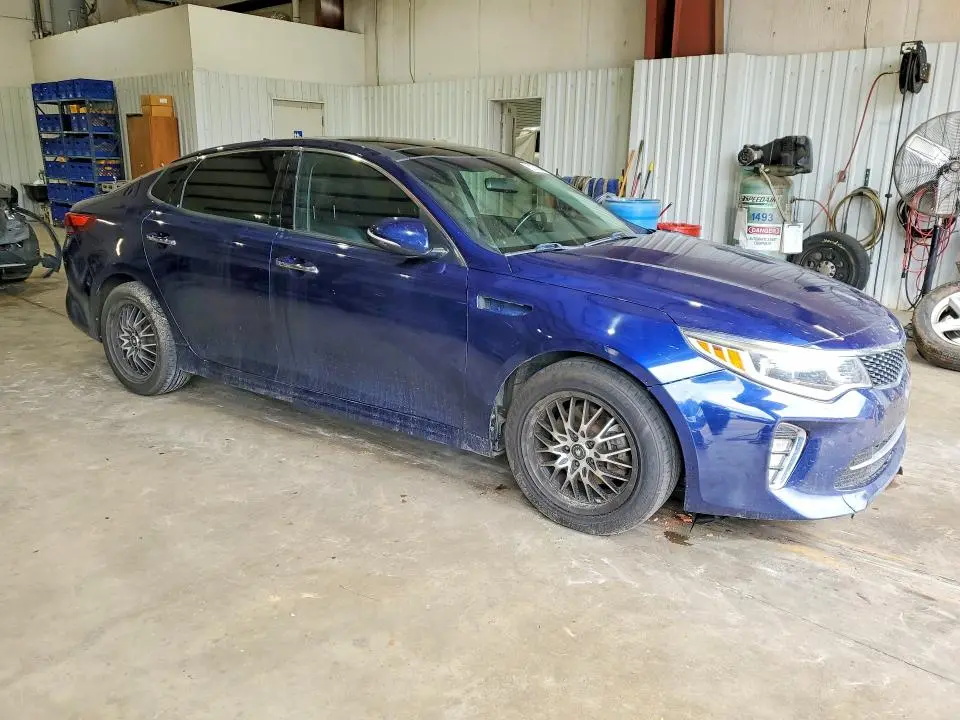 2018 KIA OPTIMA S  