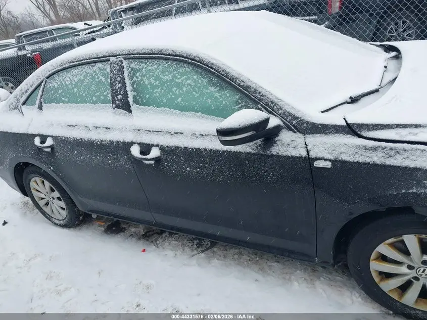 2015 VOLKSWAGEN PASSAT 1.8T WOLFSBURG EDITION