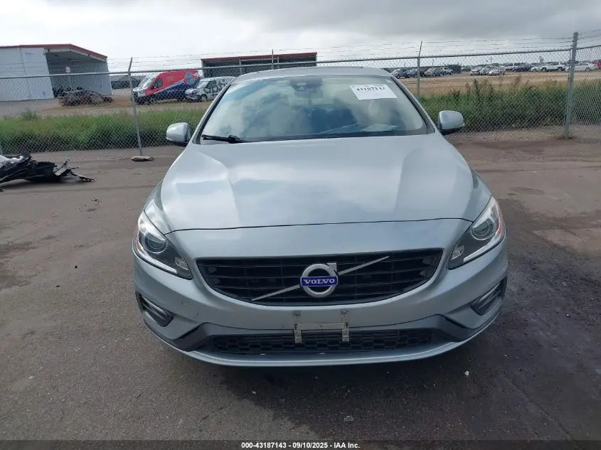 2017 VOLVO S60 T5 DYNAMIC