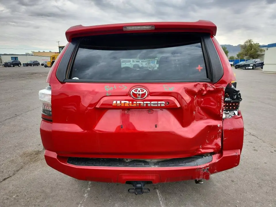 2017 TOYOTA 4RUNNER SR5  
