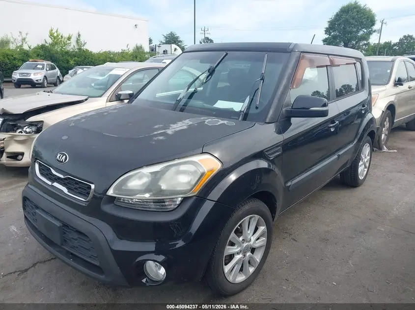 2013 KIA SOUL +