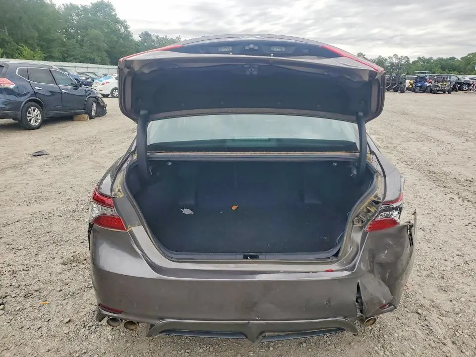 2021 TOYOTA CAMRY XSE  
