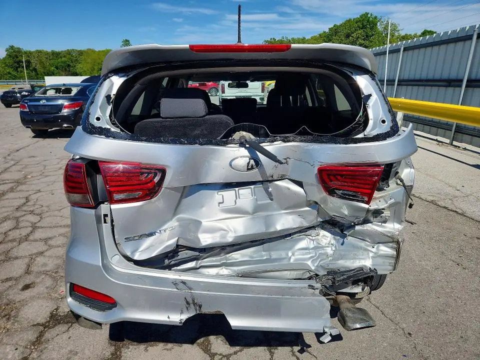 2019 KIA SORENTO L  