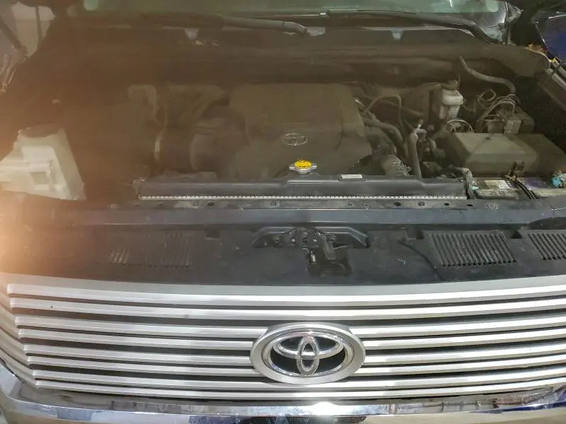 2016 TOYOTA TUNDRA CREWMAX LIMITED  