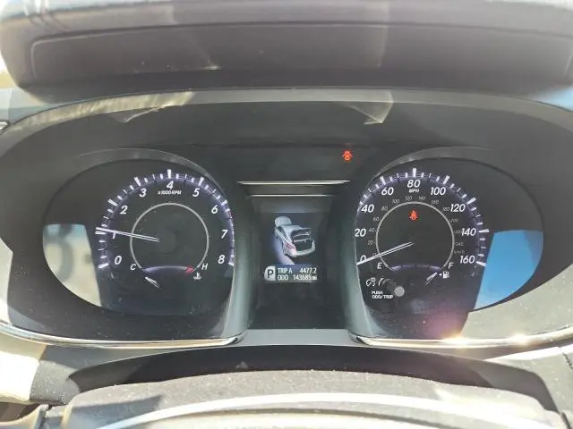 2016 TOYOTA AVALON XLE  