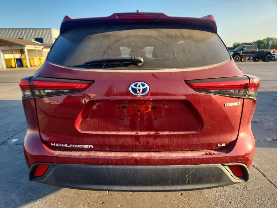 2021 TOYOTA HIGHLANDER HYBRID LE  
