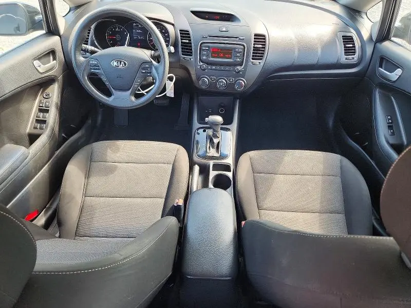 2018 KIA FORTE LX  