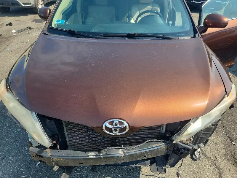 2010 TOYOTA VENZA AWD V6  