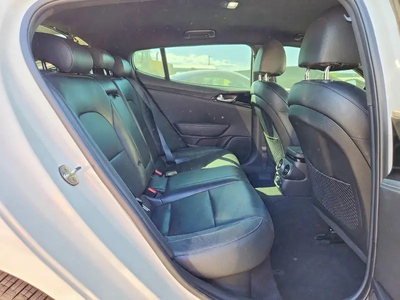 2020 KIA STINGER GT-LINE  