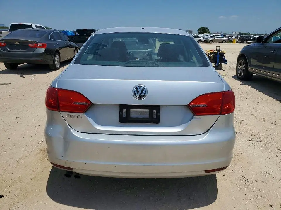 2014 VOLKSWAGEN JETTA   