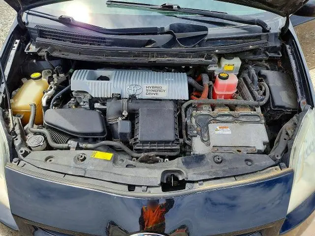 2010 TOYOTA PRIUS III  