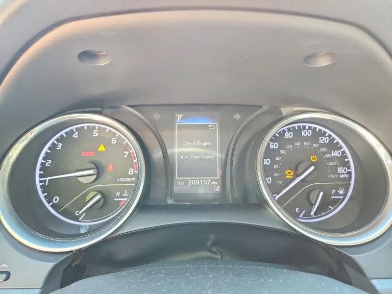 2018 TOYOTA CAMRY SE  