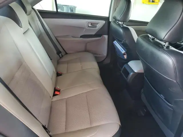2016 TOYOTA CAMRY LE  