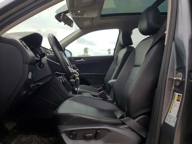 2018 VOLKSWAGEN TIGUAN SE  