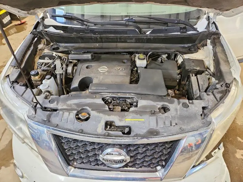 2014 NISSAN PATHFINDER S  