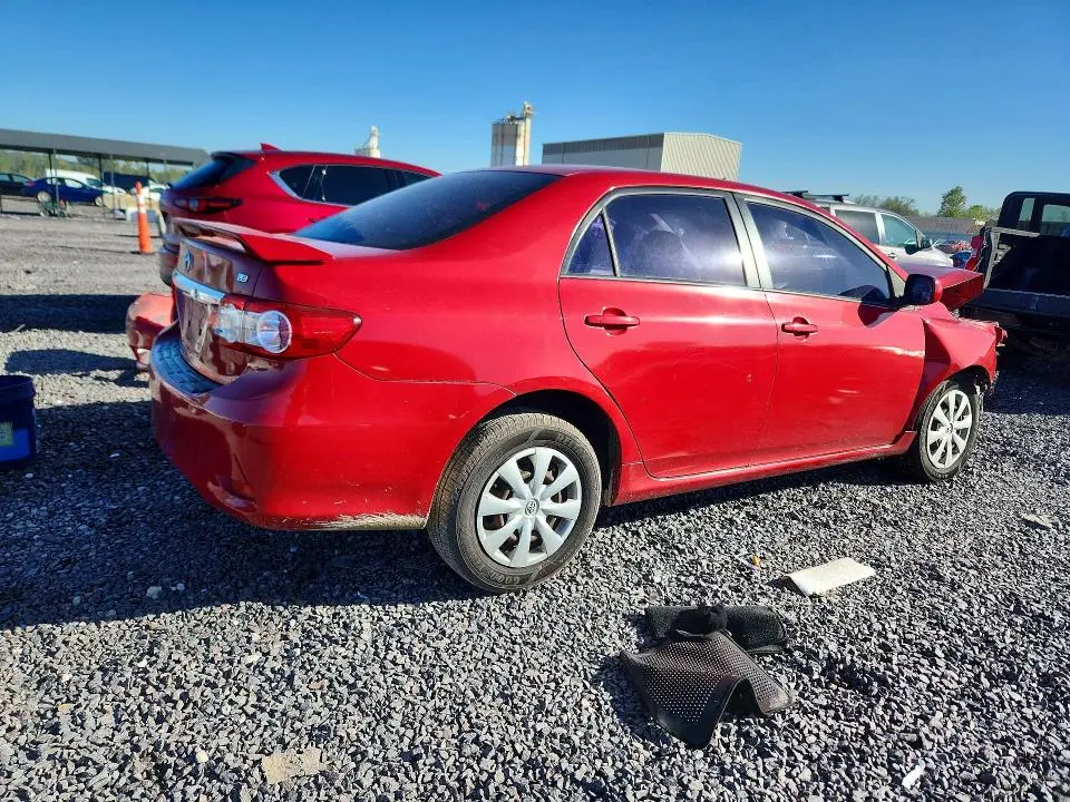2011 TOYOTA COROLLA LE  