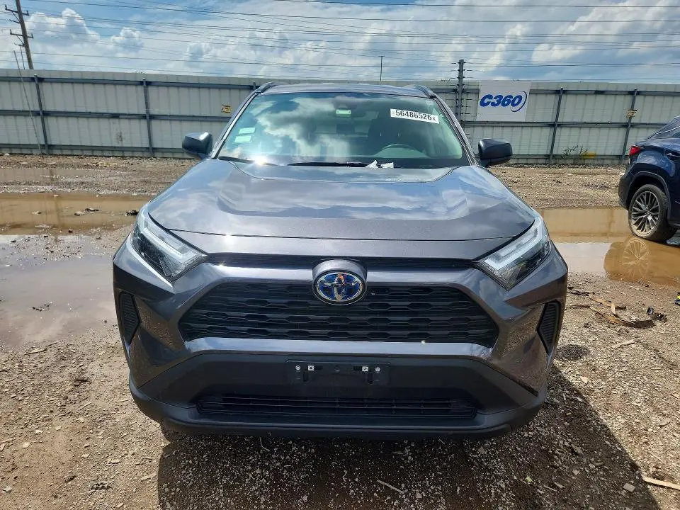 2024 TOYOTA RAV4 LE  