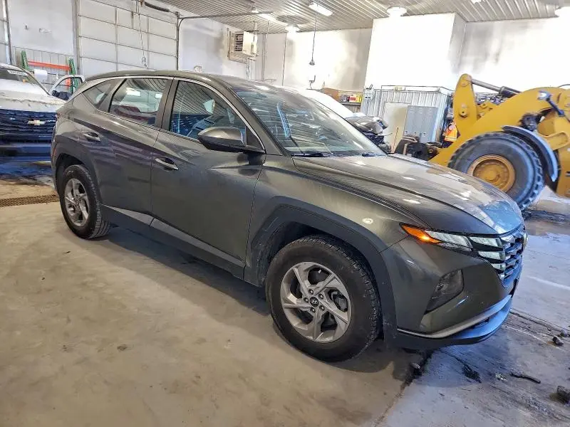 2023 HYUNDAI TUCSON SE  