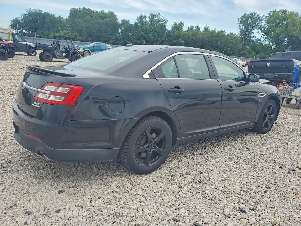 2015 FORD TAURUS SEL  