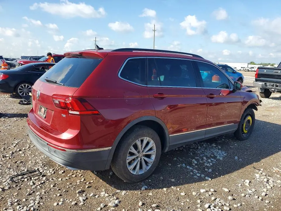 2018 VOLKSWAGEN TIGUAN SE  
