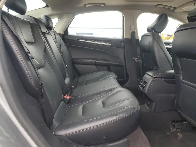 2020 FORD FUSION TITANIUM  