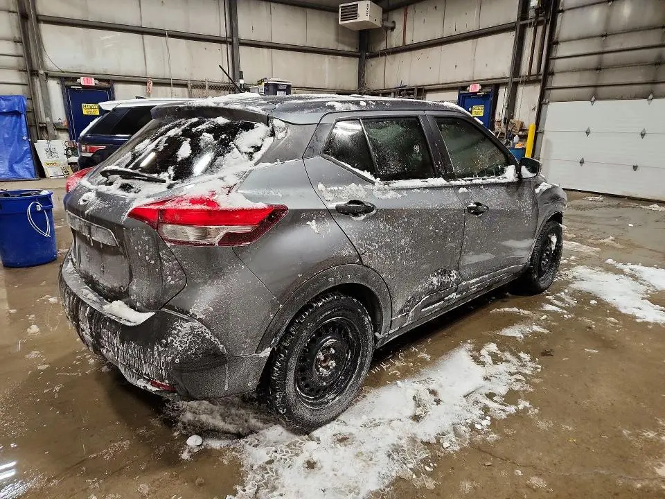 2020 NISSAN KICKS S  