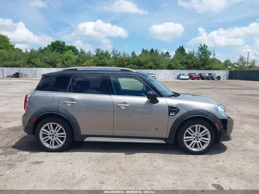 2017 MINI COUNTRYMAN COOPER