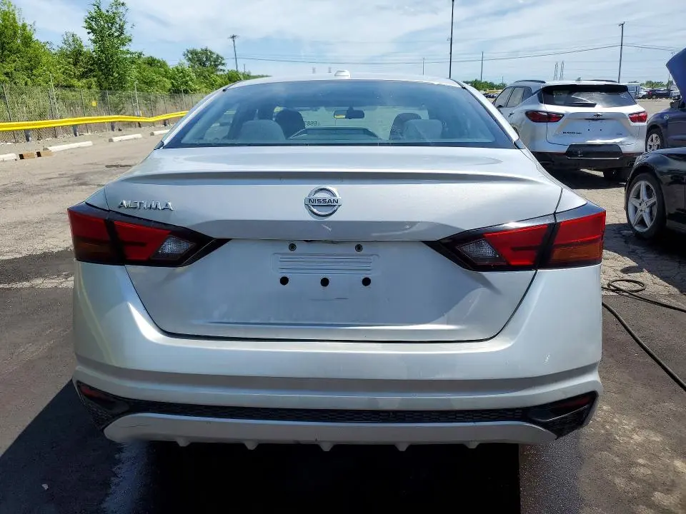 2019 NISSAN ALTIMA S  