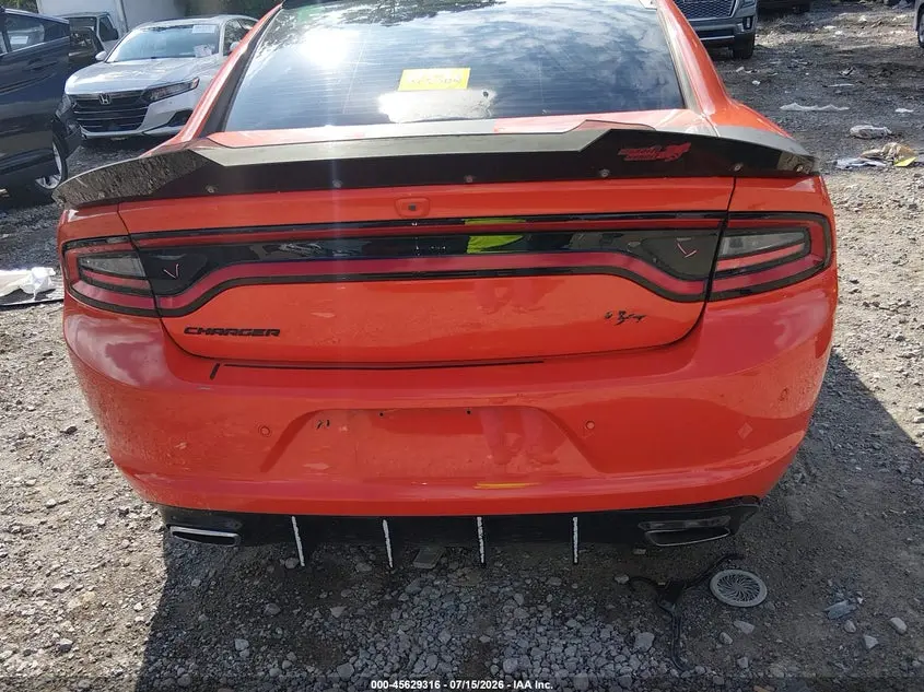 2016 DODGE CHARGER R/T