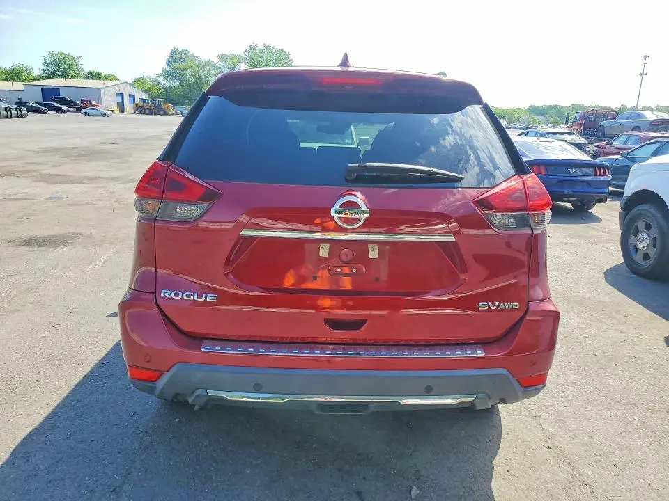 2019 NISSAN ROGUE SV  