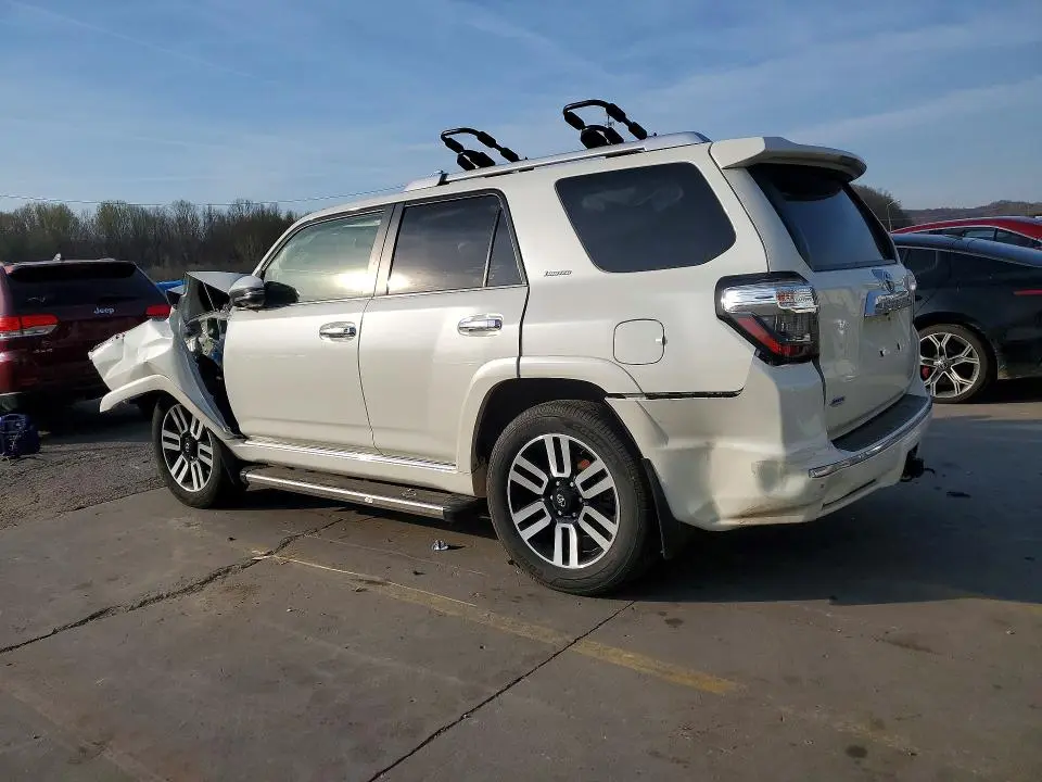 2023 TOYOTA 4 RUNNER   
