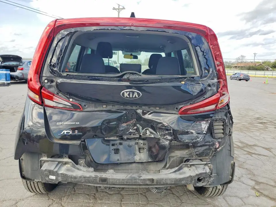 2020 KIA SOUL LX  