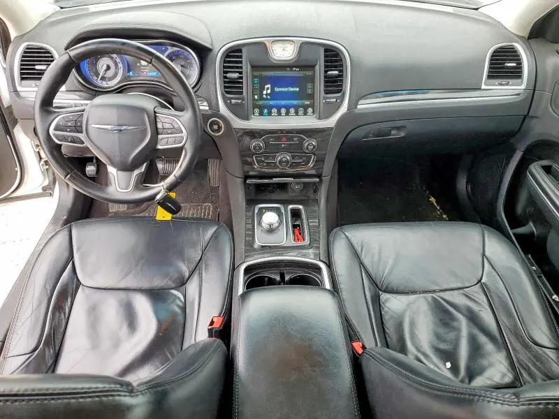 2017 CHRYSLER 300 LIMITED  