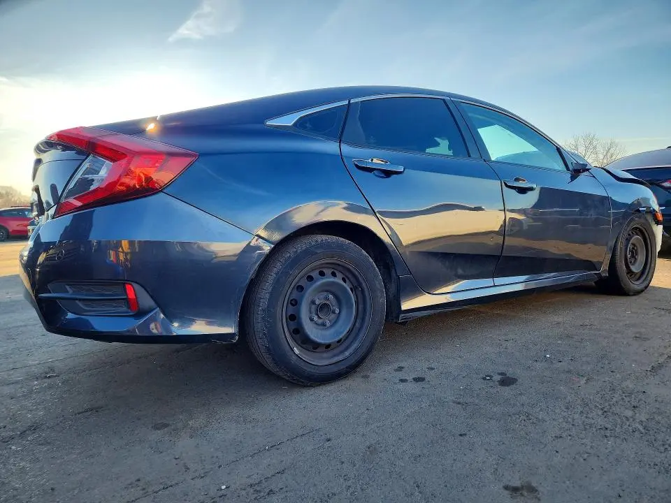 2018 HONDA CIVIC LX  