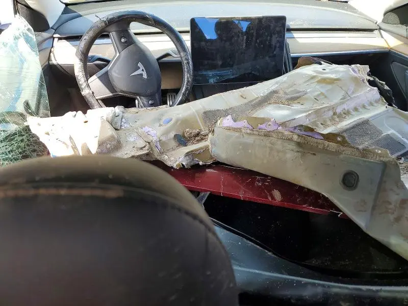 2021 TESLA MODEL 3   