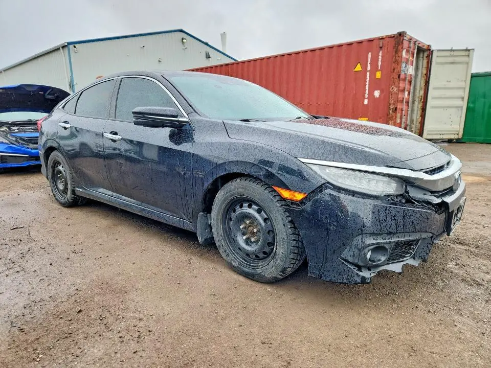 2017 HONDA CIVIC TOURING  