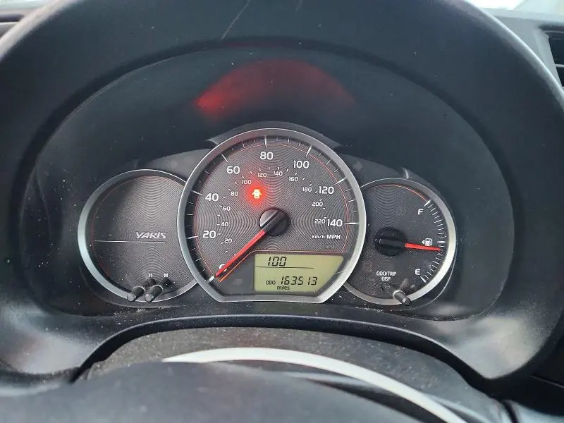 2014 TOYOTA YARIS 5-DOOR L FLEET  