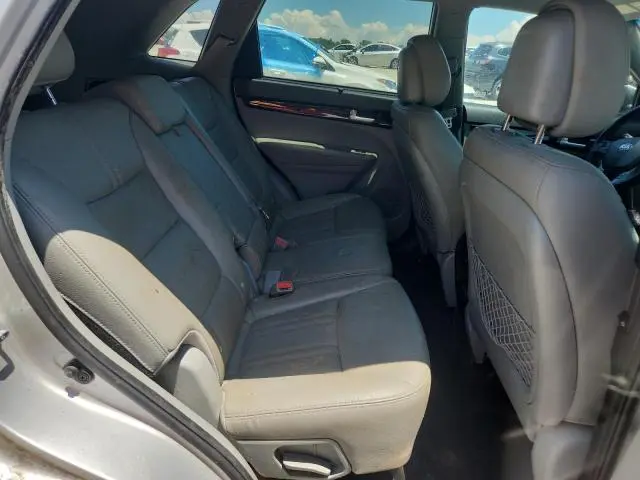 2015 KIA SORENTO LX  