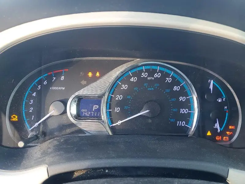 2014 TOYOTA SIENNA XLE  