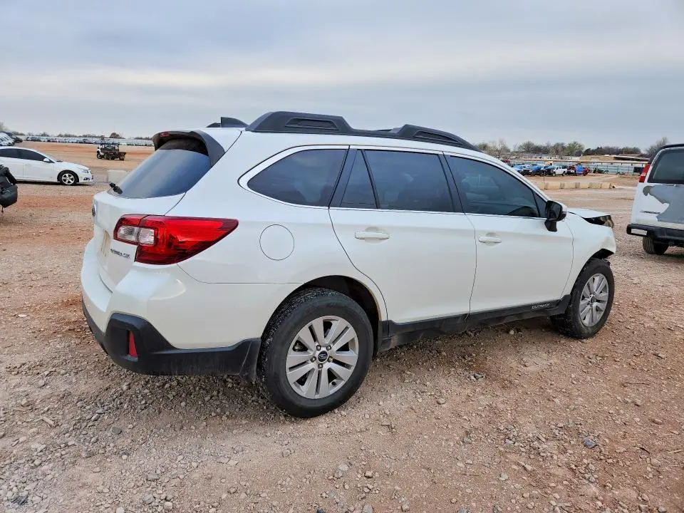 2018 SUBARU OUTBACK 2.5I PREMIUM  