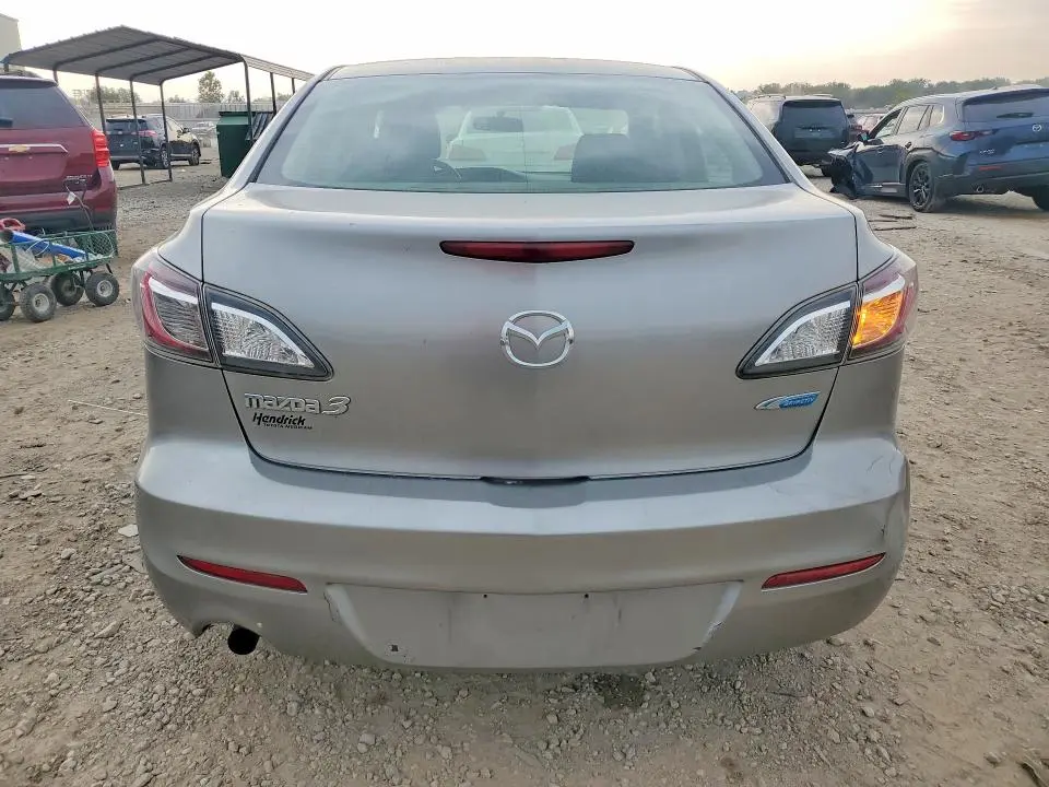2013 MAZDA 3 I  