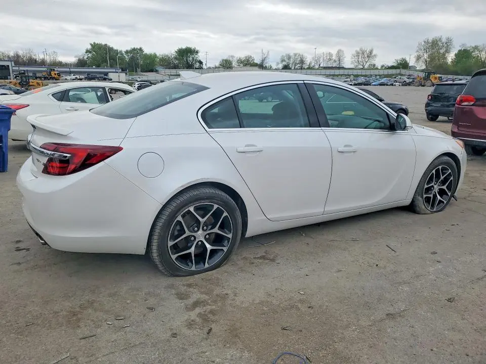 2017 BUICK REGAL SPORT TOURING  
