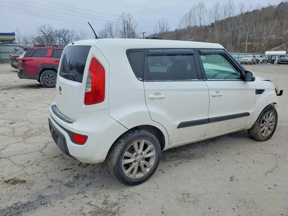 2012 KIA SOUL +  